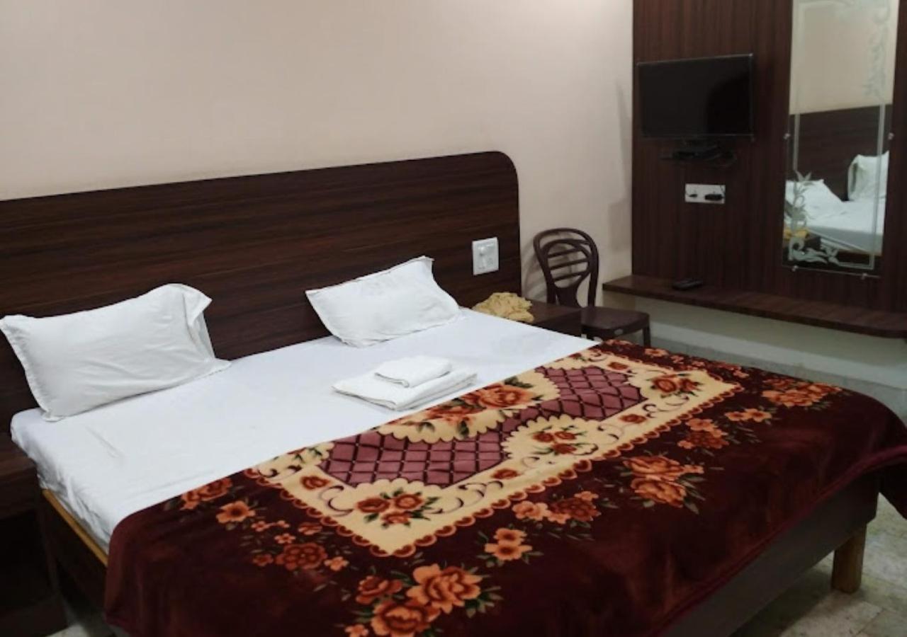 Liberty Guest House Varanasi Eksteriør billede