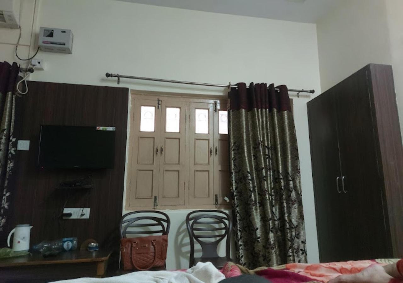 Liberty Guest House Varanasi Eksteriør billede